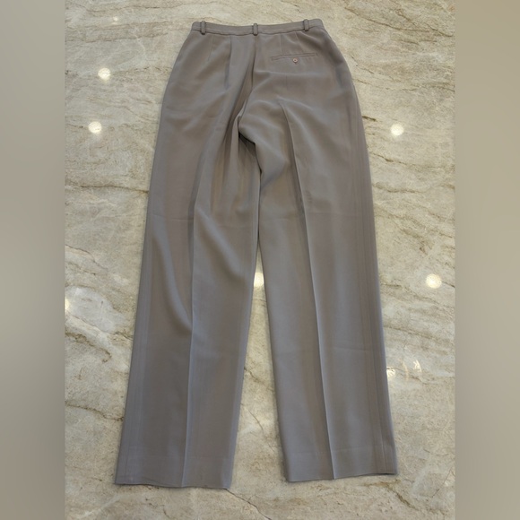 Vintage Eddie Bauer Greige Trousers Size 6 High Rise Straight Leg Pleated - Picture 4 of 14
